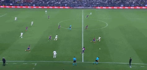 这脚传球太精准了