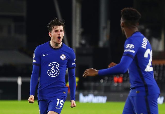 北京时间12月12日凌晨01：45，欧联杯联赛阶段将迎来一场处境迥异的对决。