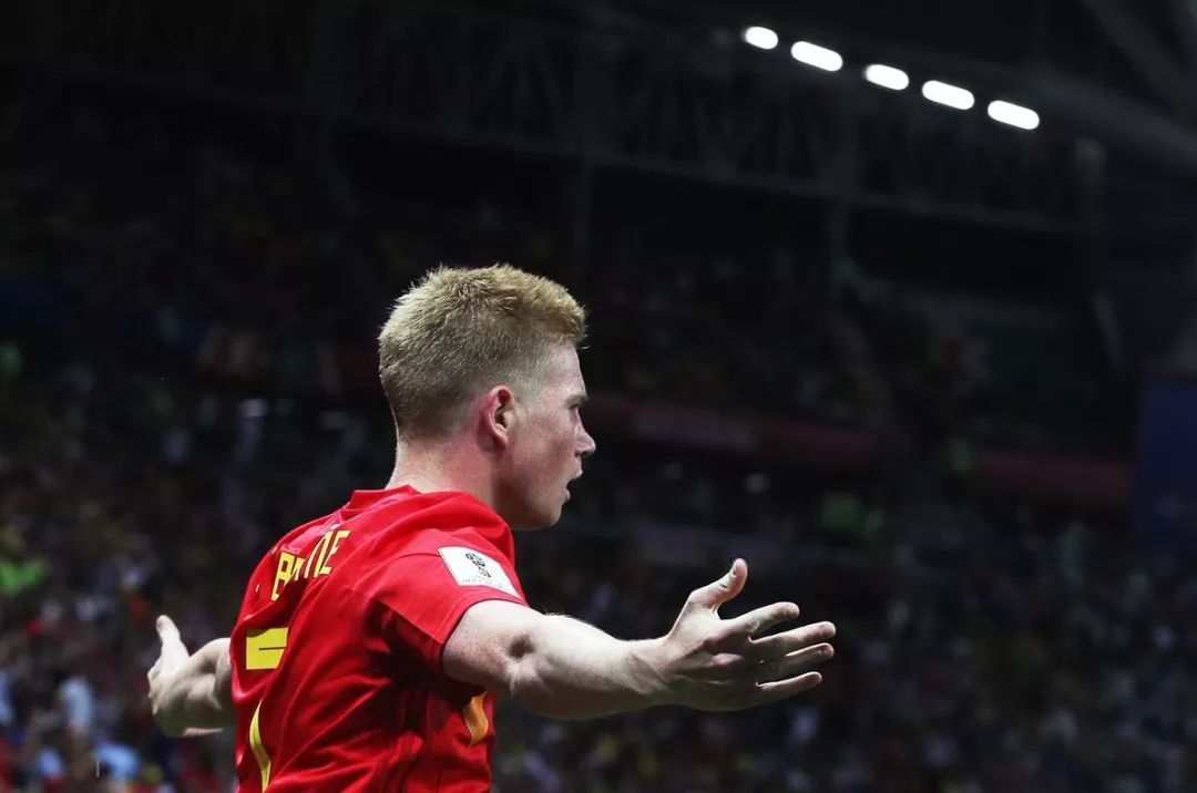 罗马诺：曼联已告知莱比锡准备正式报价谢什科